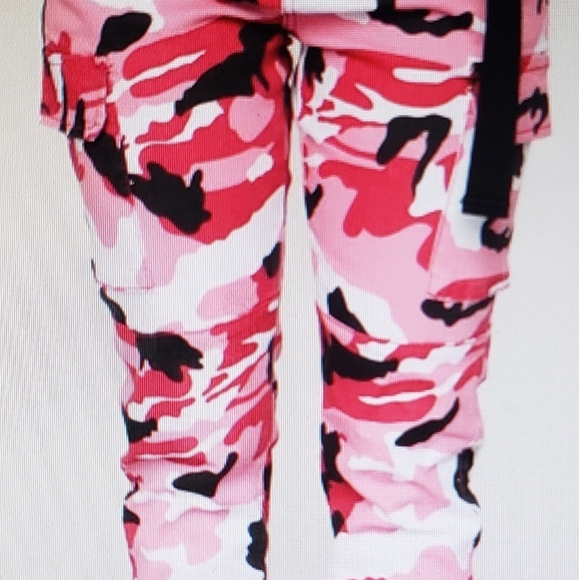 Pink Camouflage Pants - Picture 4 of 6